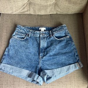 H&M jean shorts